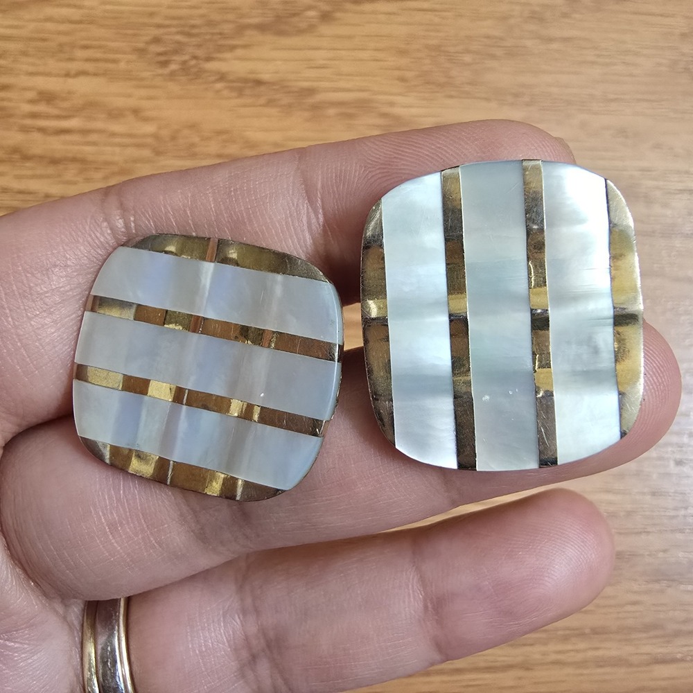 VTG Signed Ascot Cufflinks Mother of Pearl Gold Tone MCM Tuxedo Executive Formal